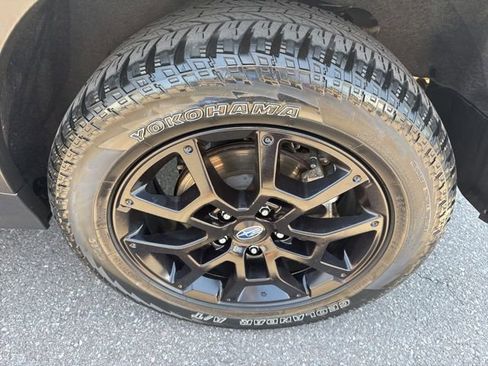 Used 2024 Subaru Crosstrek 2.5i Wilderness AWD/4WD image 38