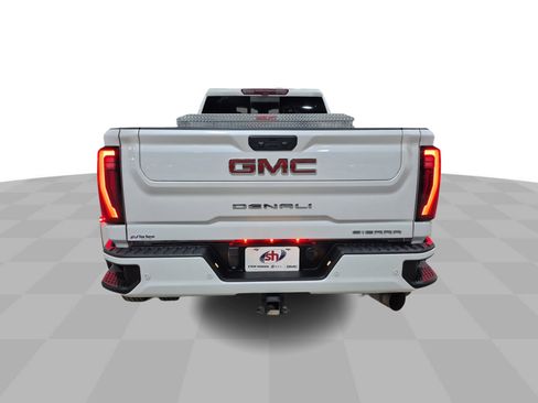 Certified 2024 GMC Sierra 3500 Denali w/ Denali Reserve Package image 8