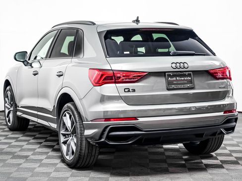 Certified 2025 Audi Q3 2.0T Premium w/ Convenience Package AWD/4WD image 2