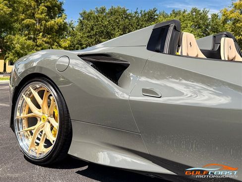 Used 2022 Ferrari F8 Tributo RWD image 64