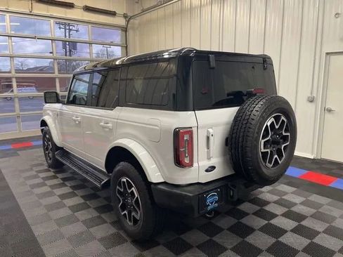 Used 2025 Ford Bronco Outer Banks AWD/4WD image 5