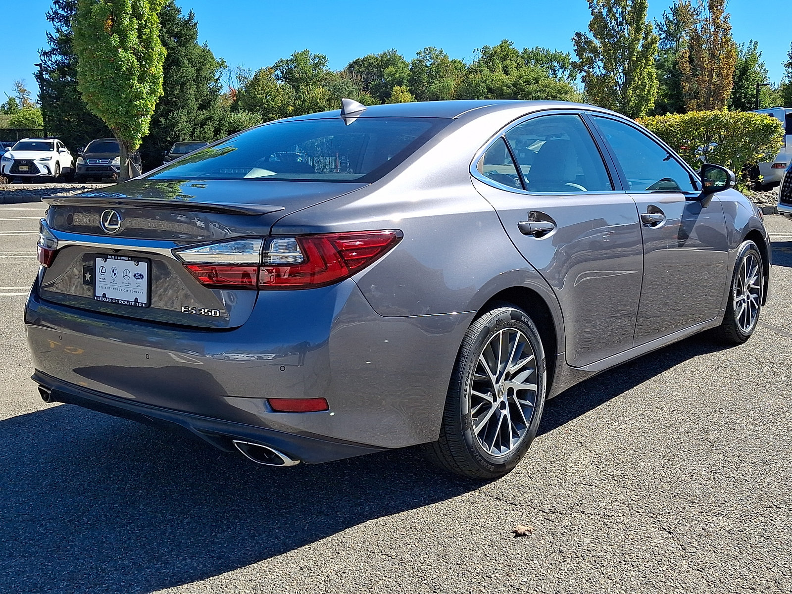 Used 2016 Lexus ES 350 w/ Navigation System Package FWD image 6