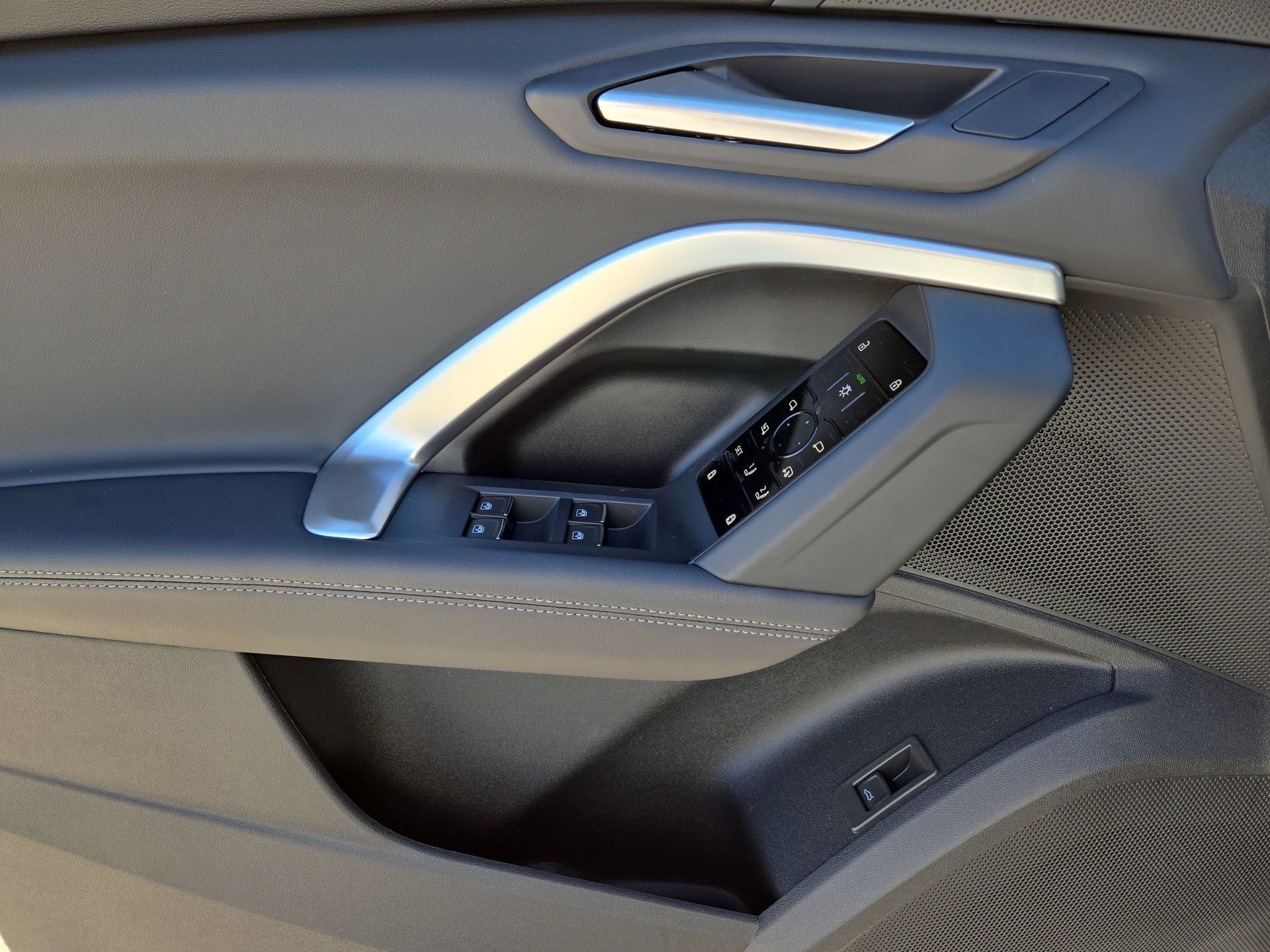 New 2026 Audi Q5 Premium AWD/4WD image 15