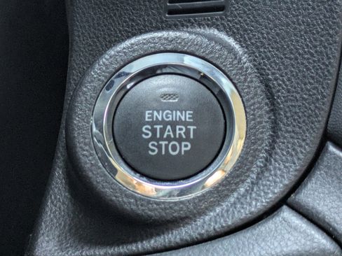 Used 2023 Subaru Outback Limited XT image 33