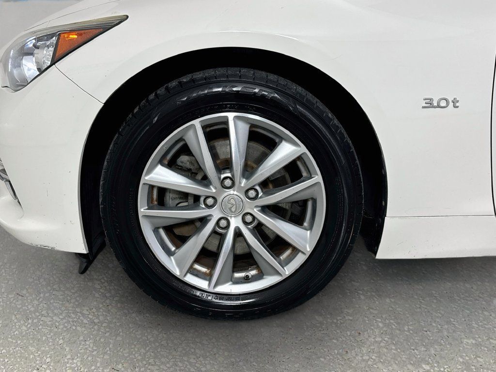 Used 2017 INFINITI Q50 3.0t Premium RWD image 31