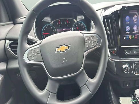 Certified 2023 Chevrolet Traverse LT image 14