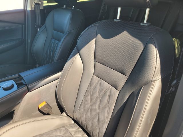 Certified 2025 Nissan Rogue Platinum AWD/4WD image 13