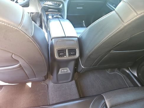 Used 2023 Buick Envision Essence AWD/4WD image 23