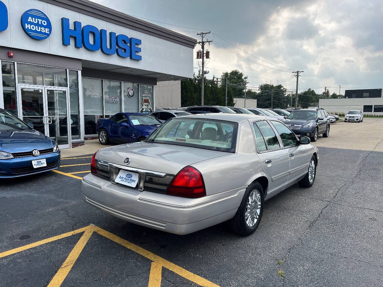 Used 2010 Mercury Grand Marquis LS RWD image 11