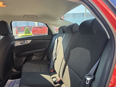 Used 2023 Kia Forte LXS FWD image 14