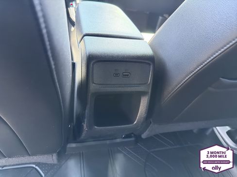 Used 2024 Chevrolet Trax RS w/ Driver Confidence Package FWD image 13