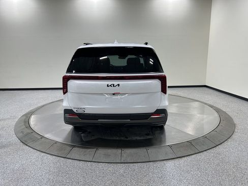 New 2026 Kia Carnival SX Prestige image 6