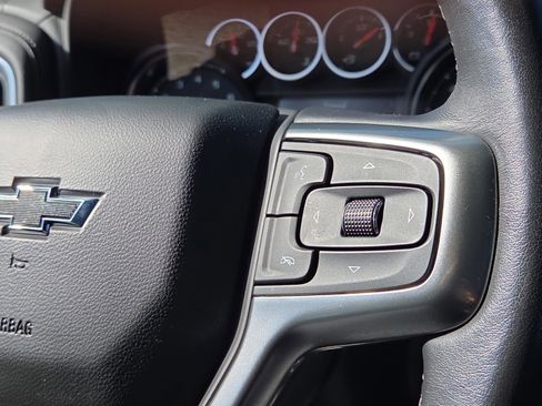 Used 2022 Chevrolet Silverado 2500 LTZ w/ LTZ Plus Package image 12