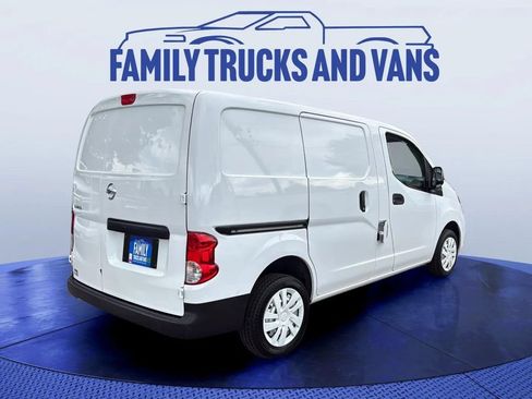 Used 2021 Nissan NV200 S FWD image 5