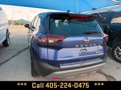 Used 2023 Nissan Rogue SV image 18