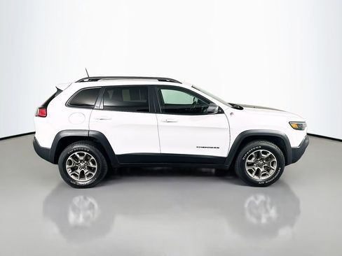 Used 2020 Jeep Cherokee Trailhawk w/ Cold Weather Group image 8