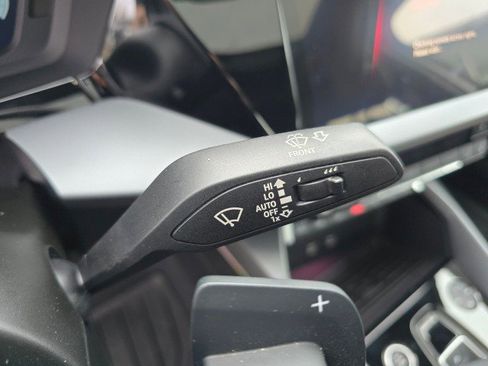 Used 2025 Audi A3 2.0T Premium w/ Convenience Package image 33