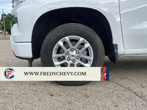 Used 2026 Chevrolet Silverado 1500 RST AWD/4WD image 21