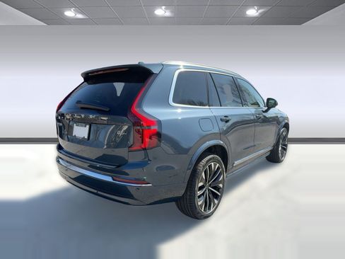 Certified 2026 Volvo XC90 B6 Ultra w/ Protection Package AWD/4WD image 9