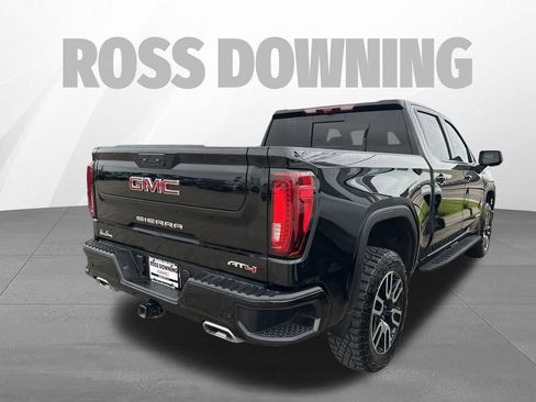 Used 2025 GMC Sierra 1500 AT4 w/ AT4 Premium Package AWD/4WD image 4