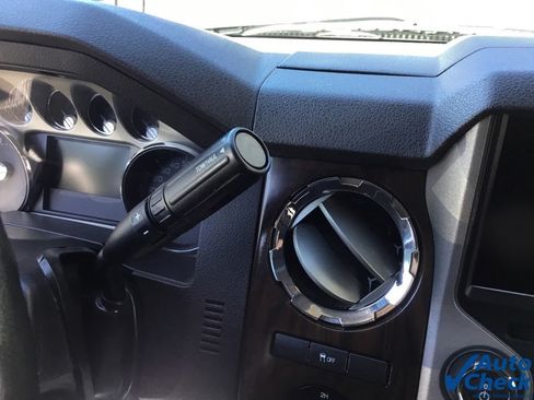 Used 2016 Ford F250 Lariat w/ Chrome Package AWD/4WD image 48