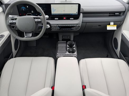 New 2026 Hyundai Ioniq 5 Limited image 9