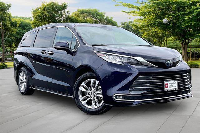 Certified 2023 Toyota Sienna Limited AWD/4WD image 1