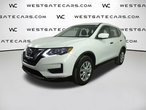 Used 2017 Nissan Rogue S image 1