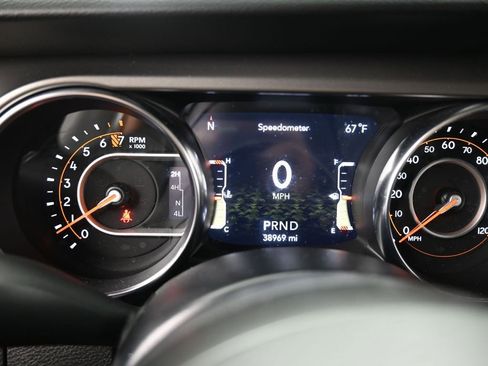 Used 2022 Jeep Wrangler Unlimited Sport image 26