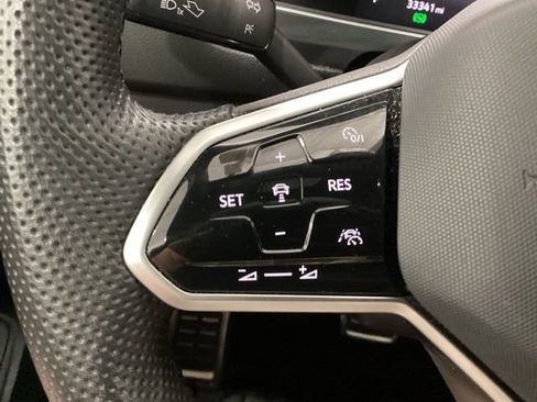 Certified 2024 Volkswagen Tiguan SE R-Line AWD/4WD image 21