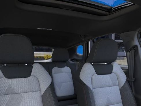 New 2026 Chevrolet Trax RS w/ Sunroof Package FWD image 48