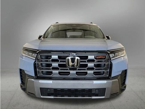 New 2026 Honda Pilot TrailSport image 10