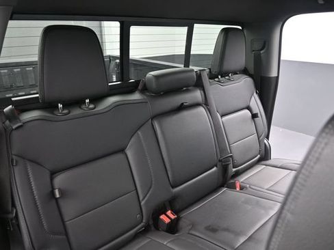 Used 2023 GMC Sierra 1500 Denali AWD/4WD image 17