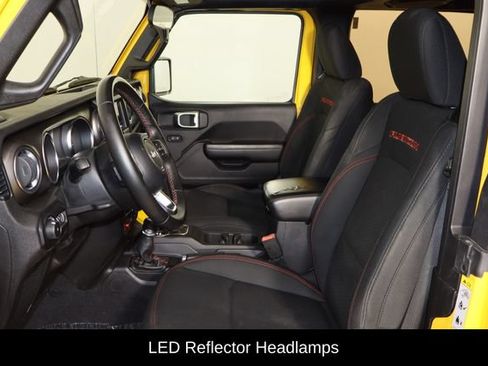Used 2019 Jeep Wrangler Rubicon w/ LED Lighting Group AWD/4WD image 13