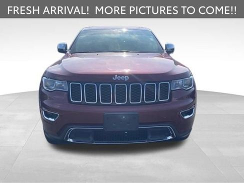 Used 2018 Jeep Grand Cherokee Limited AWD/4WD image 2