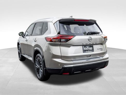 Used 2024 Nissan Rogue Platinum w/ Platinum Premium Package AWD/4WD image 11