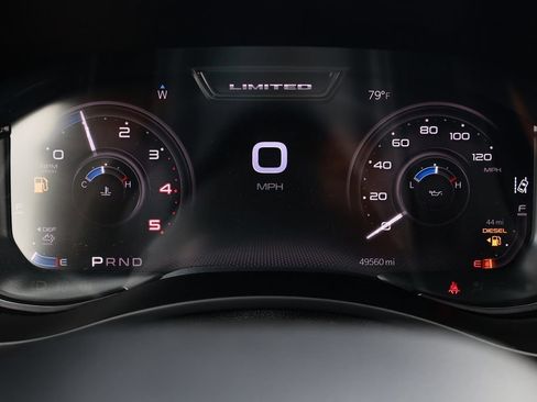 Used 2024 RAM 3500 Limited AWD/4WD image 18