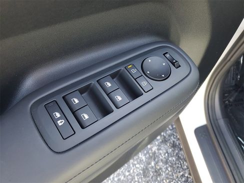 Used 2024 Hyundai Santa Fe XRT image 9