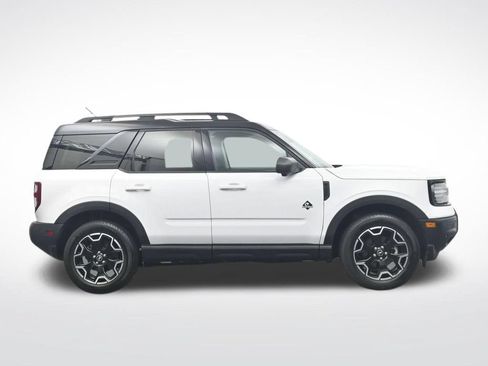 Used 2025 Ford Bronco Sport Outer Banks w/ Outer Banks Tech Package+ AWD/4WD image 4