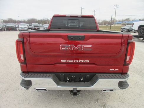 New 2026 GMC Sierra 1500 SLT w/ SLT Premium Package image 6