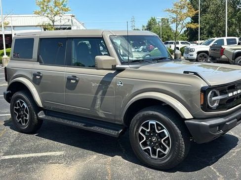 New 2026 Ford Bronco Outer Banks AWD/4WD image 26