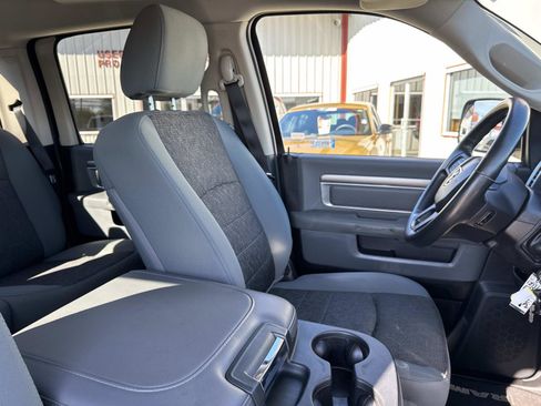 Used 2013 RAM 3500 Big Horn image 9