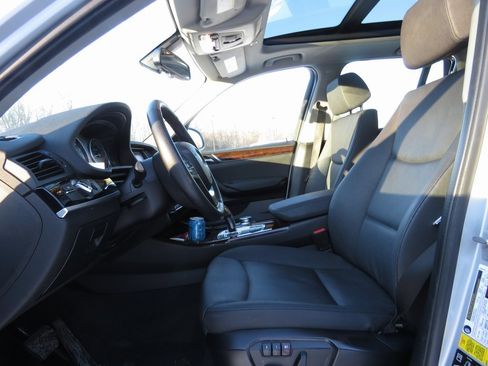 Used 2017 BMW X3 xDrive28i image 10