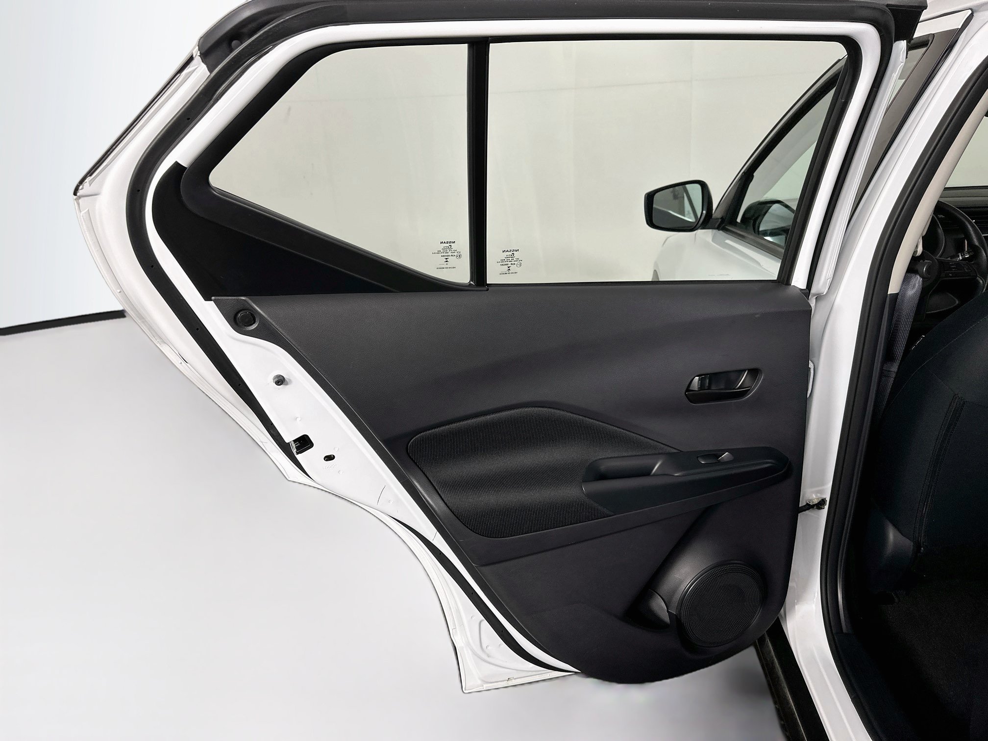 Used 2025 Nissan Kicks Play S FWD image 24