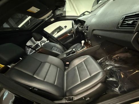 Used 2011 Mercedes-Benz C 350 Sport image 24