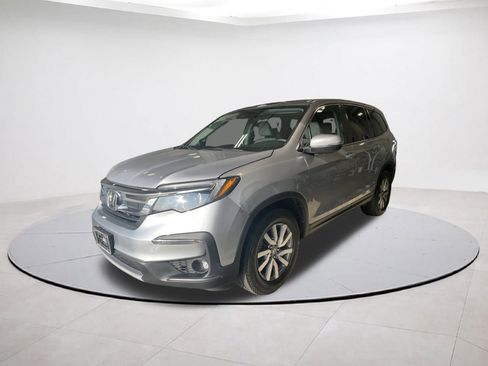 Used 2021 Honda Pilot EX image 3