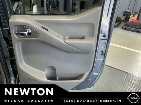 Used 2020 Nissan Frontier SV AWD/4WD image 39