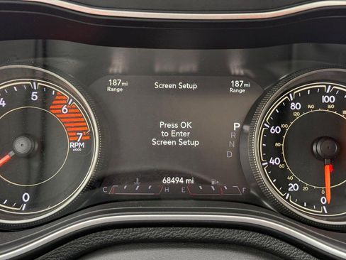 Used 2020 Jeep Cherokee Limited image 23