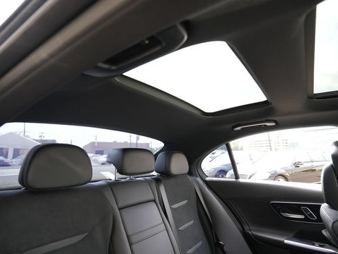 Used 2024 Mercedes-Benz C 63 AMG S image 35