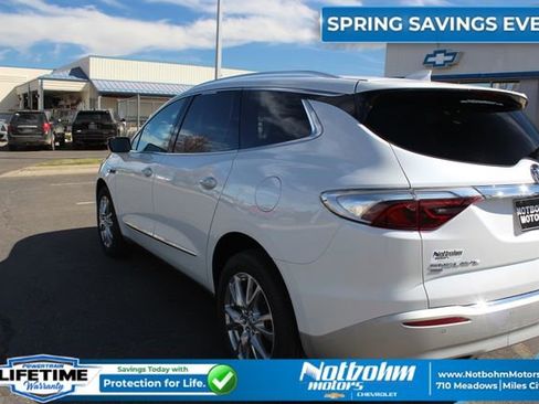 Used 2023 Buick Enclave Essence w/ Experience Buick Package AWD/4WD image 9